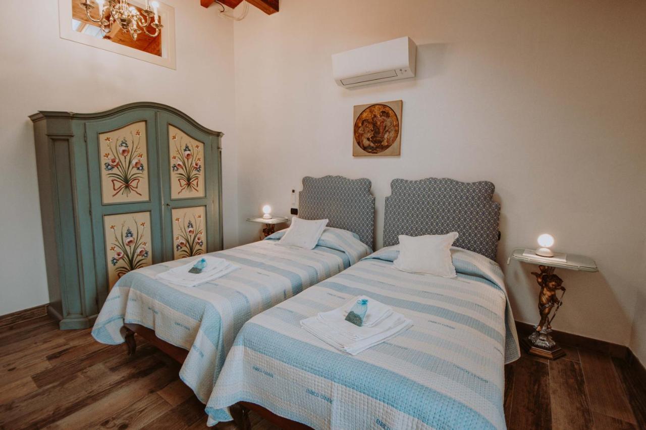B&B Casa Santa Lucia Manerba del Garda Exterior foto