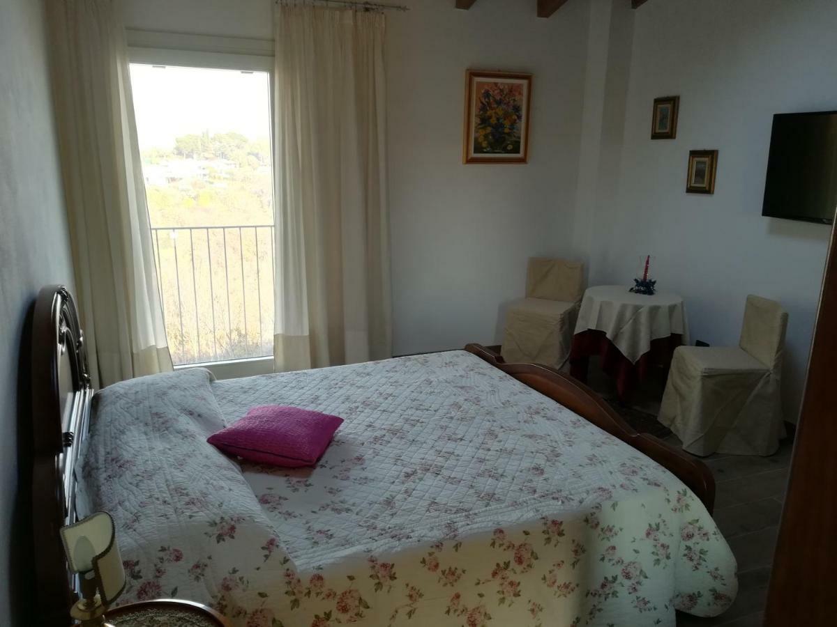 B&B Casa Santa Lucia Manerba del Garda Exterior foto